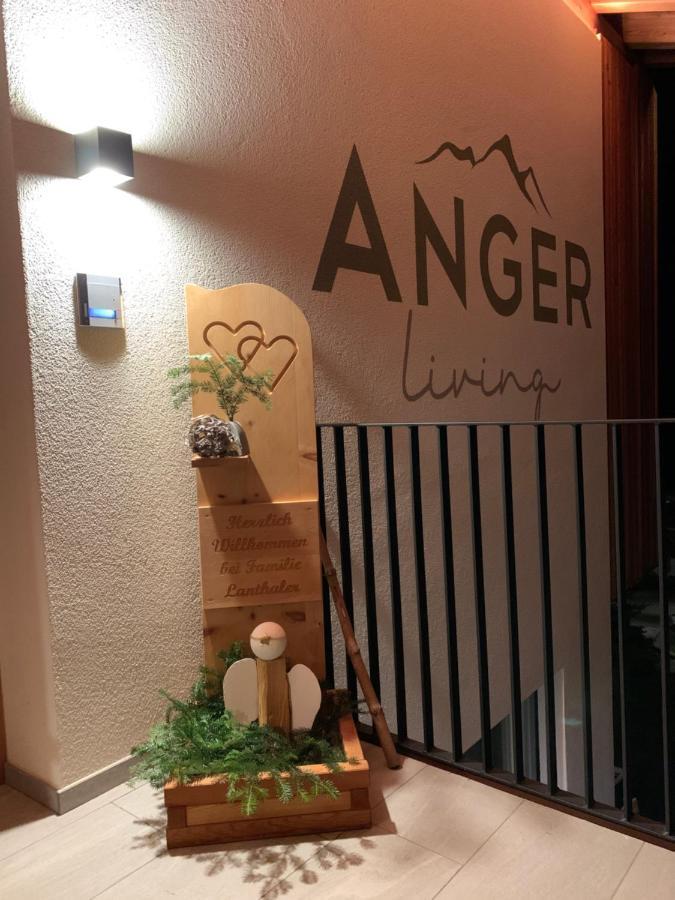 Anger Living Apartamento Laion Exterior foto